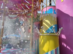 -七彩云南欢乐世界