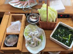 -巴渝瓦肆重庆鲜火锅(宝龙环湖店)