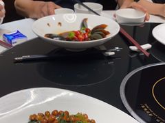 -煲王粤菜餐厅(中侨中心店)