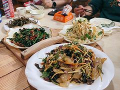 -柴火东北铁锅炖(鲁班店)