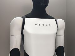 -TESLA 特斯拉(广州天环广场体验店)