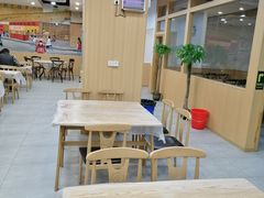 -江城燕子大排档(江汉路步行街店)