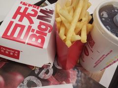 -麦当劳(中唱大厦店)