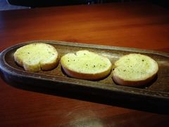 餐前面包-鹿萤季·营地小馆(皇后公园店)