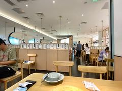 -蜜桃餐厅·伴山(湖滨商业街店)