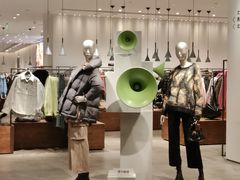-URBAN REVIVO(西安Momopark店)