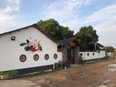 -李东农庄(中南百草园地标店)