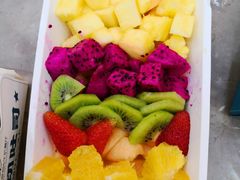 鲜乳水果沙拉-樂姿生活(万达广场店)