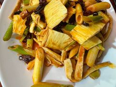 -瑞杰烧烤店·24小时营业(山东路店)