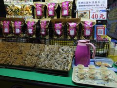 -六合夜市