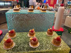-咖啡苑自助餐厅·中国大饭店