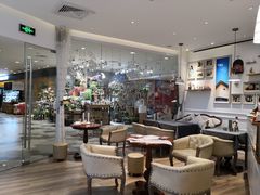 -燕庭·纯燕窝·甜品下午茶(南京西路店)