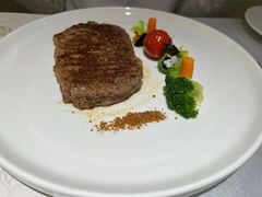 炭烤M3眼肉牛排-晶雅花园西餐厅(南京首店)
