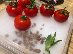番茄脆菇沙拉-小大董·烤鸭(五棵松店)