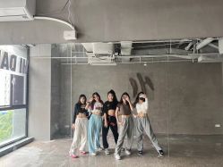 -HI dance 舞室