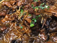 老屯炖鸡-老码头黑皮肘子锅包肉(赣水路店)