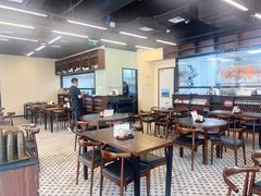 大堂-龍炎馬仔烧味(首位中心店)