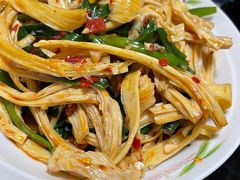 -清泉食杂店