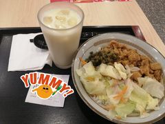 宫保鸡丁饭-永和大王(长寿路店)