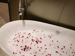 -广州天河希尔顿酒店