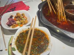 -佰人王串串香火锅(洋珠巷店)