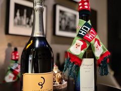 -wineapp葡萄酒餐吧(外滩金融中心店)