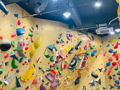 -Upper Climbing Gym 攀岩(华侨城店)