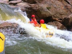 -雅鲁激流探险漂流