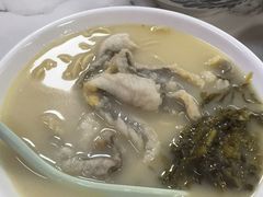 -明呈黄鱼面馆(斜土路店)
