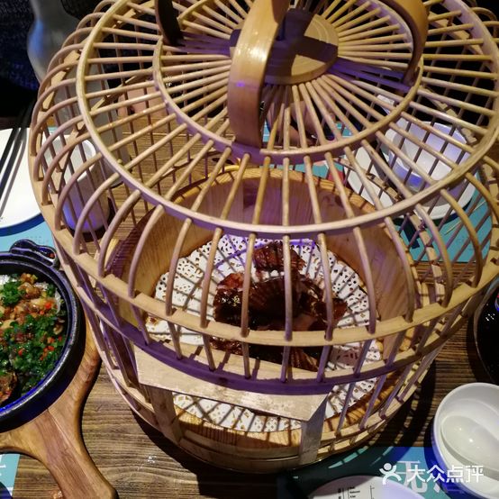 胡桃里音乐酒馆(沂州路店)