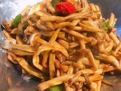 干锅茶树菇-小菜园新徽菜(江阴万达店)