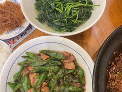 -尚禾厨·湘菜馆(步行街店)