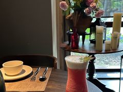 -九月里.自由花园餐厅