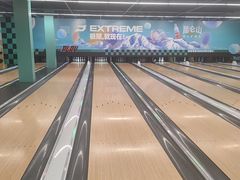 -极限PLAY运动娱乐新世界·团建派对表演休闲馆·室内高空游乐园