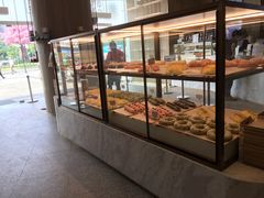 面包甜点陈列柜-奈雪的茶(漫广场店)
