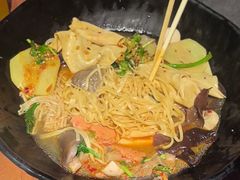-万记麻辣烫国展总店