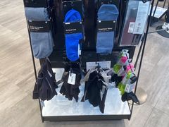 -lululemon(比斯特购物村店)