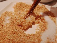 花生芝麻白糖-海底捞火锅鲜切牛肉主题店(长寿路店)