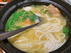 云南过桥米线-云海肴·汽锅鸡·云南菜(高德置地店)