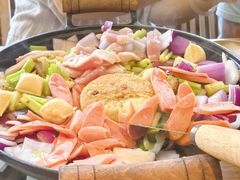 -包整·丝娃娃(一览甲秀楼风景店)