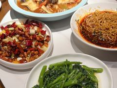 -万重锦·人文川菜馆(骡马市店)