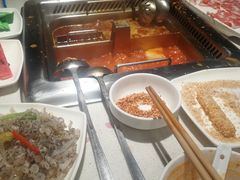 -海底捞火锅鲜切牛肉主题店(长寿路店)