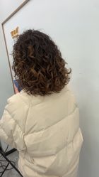 -V8潮牌·接发烫染连锁