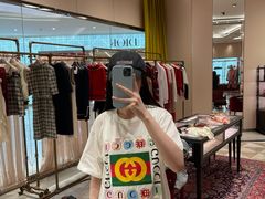 -Gucci(重庆IFS店)