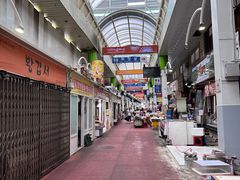 -西归浦每天偶来市场
