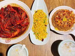 -叶派龙虾•招牌香辣蟹·海鲜(中海国际店)