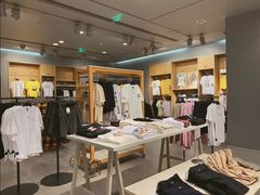 -H&M(华润万象城店)