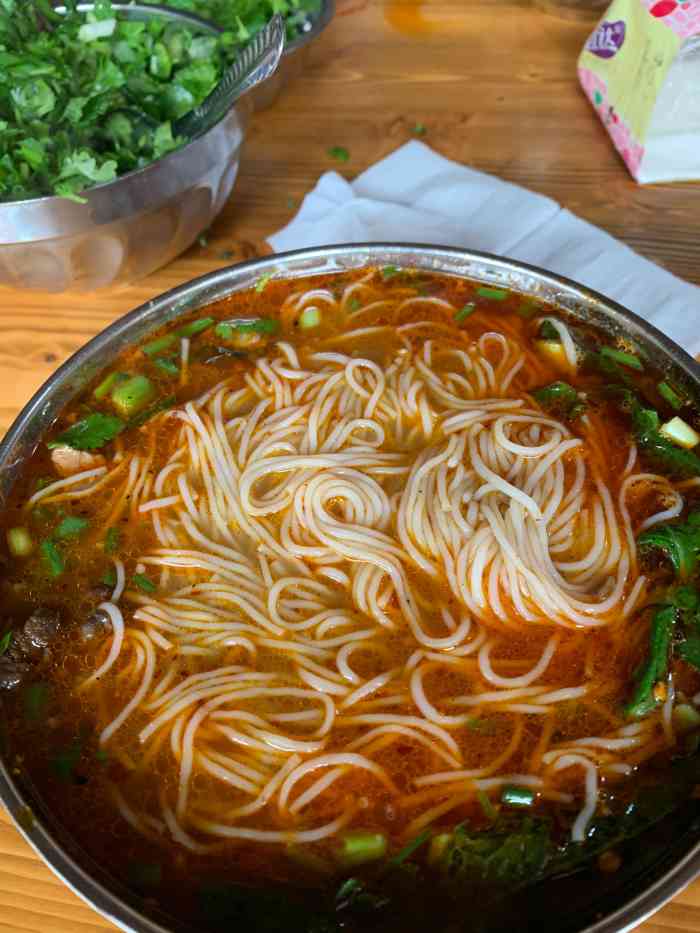 王记清香牛杂粉-"到西昌必须吃个羊肉米粉牛肉米粉好像才算来.