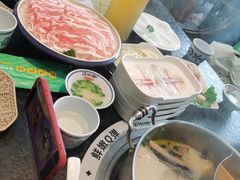 -江小渔鲜鱼火锅(西二道街店)