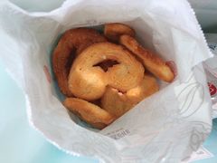 纯奶中蝴蝶酥-上海哈尔滨食品厂(淮海中路店)